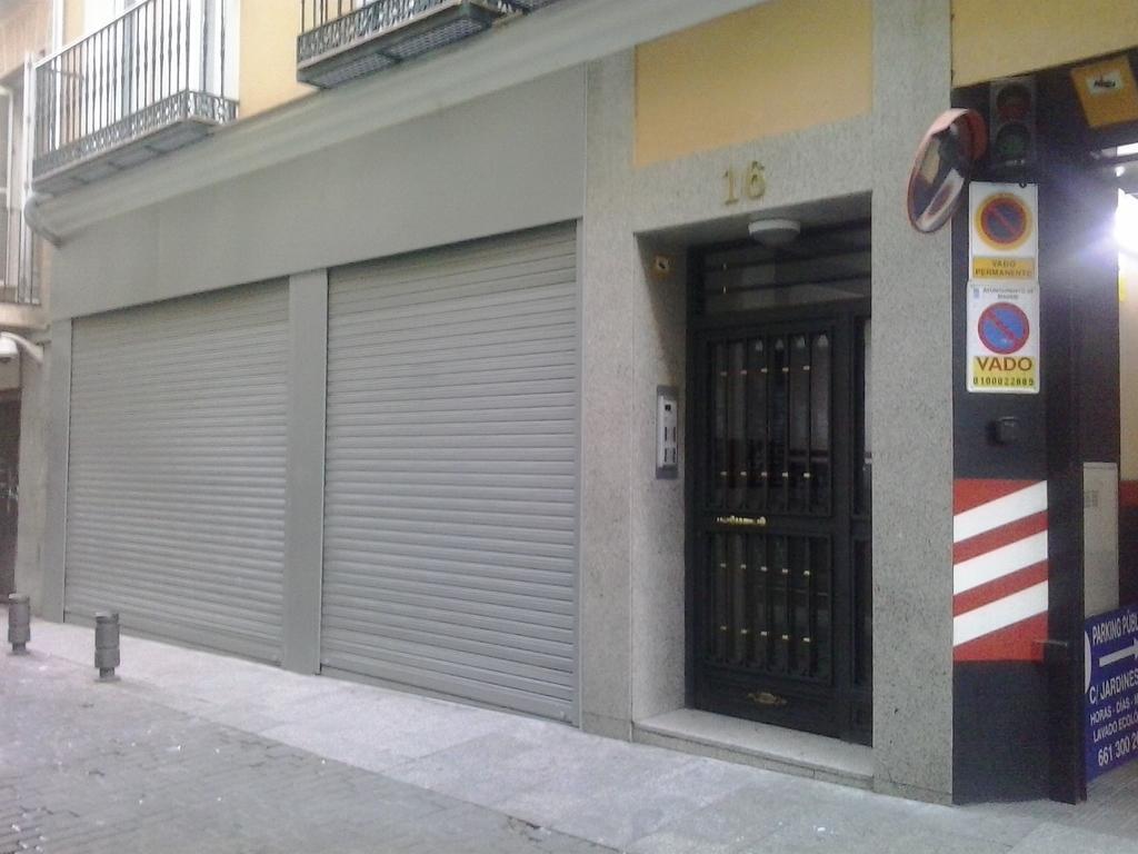 Apartments Center Madrid Dış mekan fotoğraf